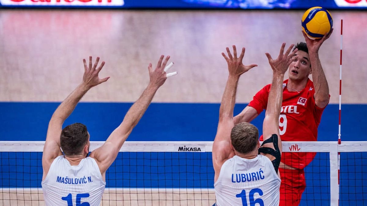 A Milli Erkek Voleybol Takımı, Sırbistan’a yenildi
